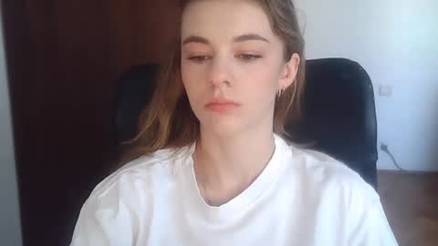 AriaCreazy online show from July 2026 06:19:02 AM