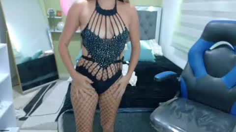 Snapshot of ariah_cute chatting on July 2026 07:49:01 PM ariah_cute online show from July 2026 07:49:01 PM