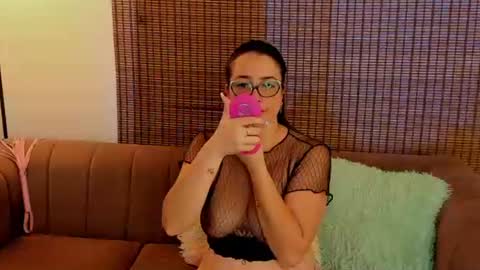 Snapshot of ariana_cross_ chatting on July 2026 12:09:01 PM Ariana Cruz online show from July 2026 12:09:01 PM