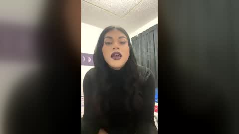 Snapshot of ariana_rodriguez_ chatting on June 2026 04:54:01 PM Ariana Rodriguez trans Girl online show from June 2026 04:54:01 PM