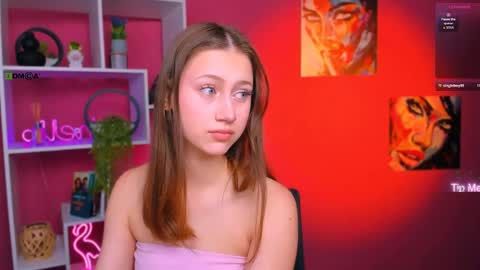 Snapshot of arianaa_cat chatting on June 2026 06:54:02 PM arianaa_cat online show from June 2026 06:54:02 PM