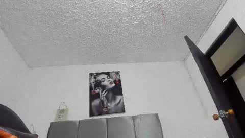 Snapshot of ariel_wish chatting on June 2026 01:01:01 PM ariel_wish online show from June 2026 01:01:01 PM