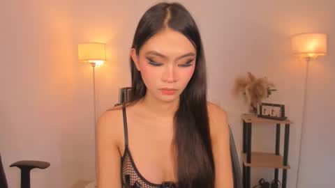 MIRA GREYSON online show from April 2026 04:57:01 AM