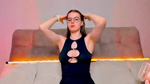 Snapshot of ariellateska chatting on July 2026 03:33:02 AM Ariella online show from July 2026 03:33:02 AM