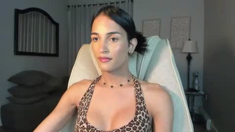 Aria online show from June 2026 01:07:02 AM