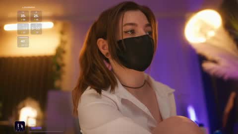 Arina online show from April 2026 02:47:02 PM