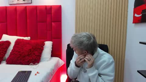 celina online show from July 2026 01:18:02 PM