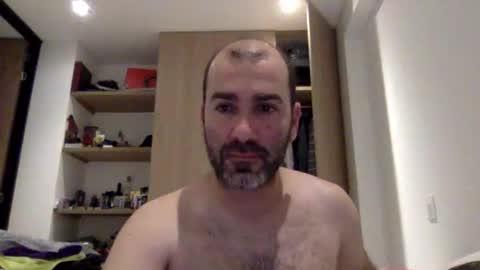 aristi11 online show from May 2026 06:07:01 AM