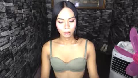 ariya031806 online show from June 2026 10:14:02 AM