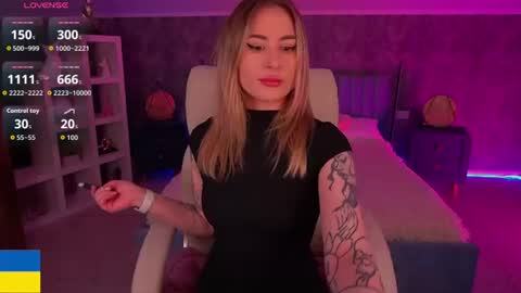 Snapshot of arolinanight chatting on July 2026 10:00:01 PM AROLINA online show from July 2026 10:00:01 PM