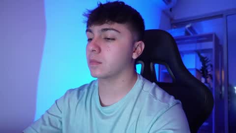 aron__cooper online show from April 2026 12:21:02 AM