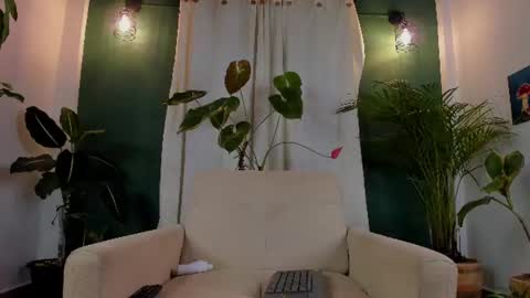 Aron ford online show from July 2026 01:52:01 AM