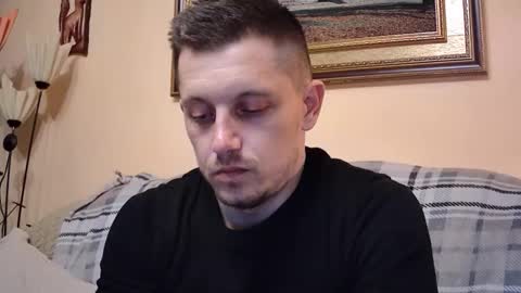 arromwilliam90 online show from April 2026 10:57:02 PM