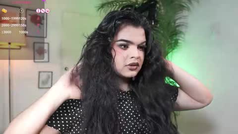 Chloe  online show from October 2025 12:02:02 AM