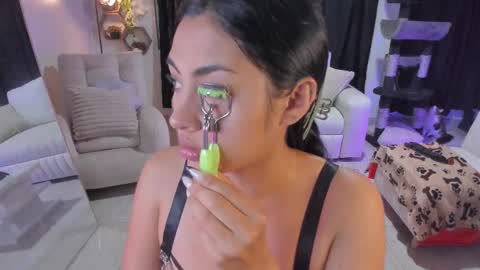 FENIX online show from November 2025 02:06:01 AM