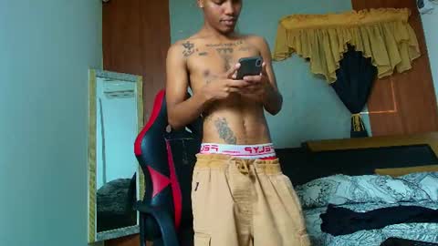 Snapshot of arthur_collins_ chatting on July 2026 08:13:02 PM ARTHUR online show from July 2026 08:13:02 PM