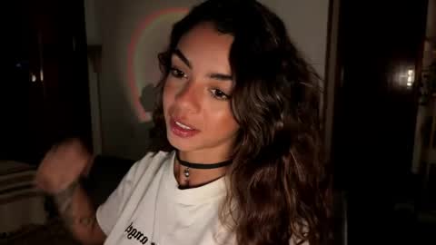 isis online show from April 2026 09:50:02 PM