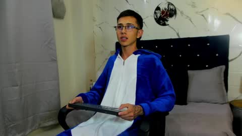   Asher  online show from April 2026 08:55:01 PM