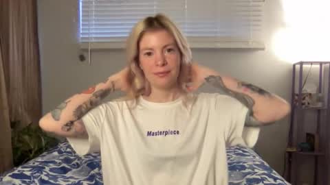 Ashlee online show from February 2026 03:30:01 PM