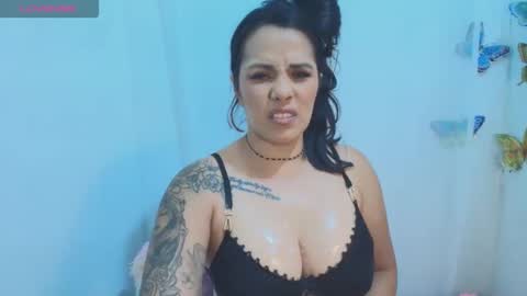 ashley_joyx_ online show from May 2026 04:20:01 AM