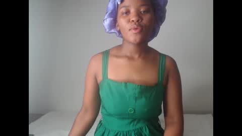 ashleyt255 online show from September 2025 07:44:01 AM