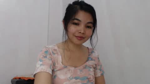 Ashley online show from February 2025 09:08:02 PM