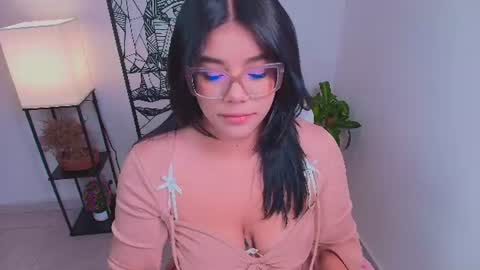 Ashleyy18   online show from June 2026 08:08:01 PM