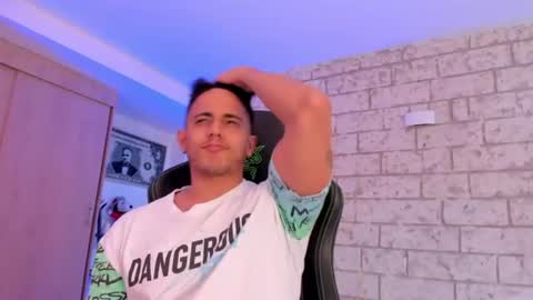 Snapshot of ashton_coleman_ chatting on July 2026 08:36:01 PM my name real is camilo online show from July 2026 08:36:01 PM