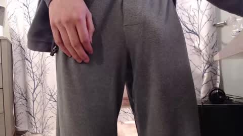 asian_boy28 online show from February 2025 04:14:02 AM
