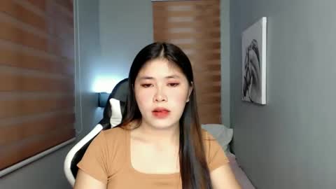 asian_dyn online show from January 2025 10:19:01 AM