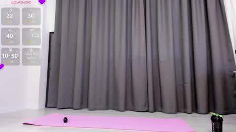 asian_loverpop online show from April 2026 03:42:01 AM