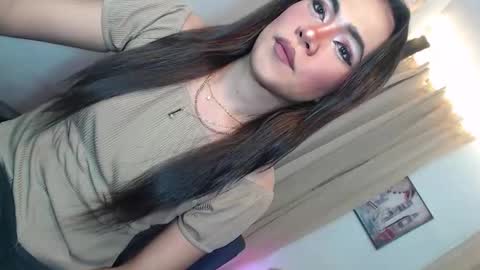 asian_ulysses online show from December 2025 12:23:02 PM