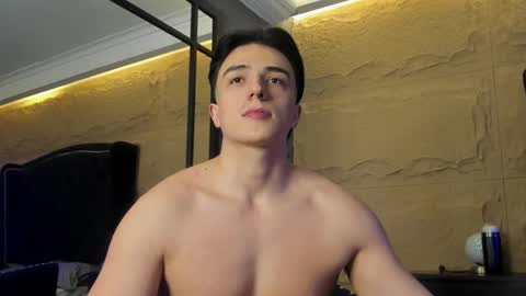 Aslan  online show from March 2026 01:53:01 AM