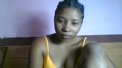 asmiraa online show from March 2026 10:43:01 AM