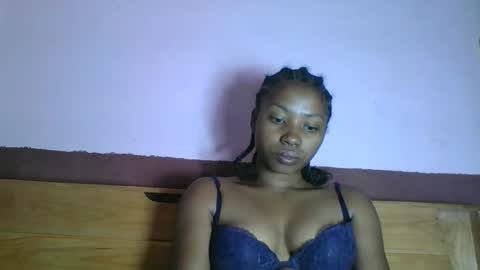 asmiraa online show from April 2026 03:27:02 PM