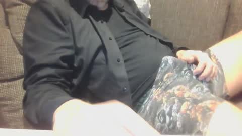 Assmani28 online show from March 2025 01:39:01 PM