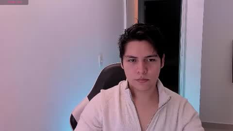 Snapshot of asta_kuro chatting on July 2026 03:32:01 AM Asta Kuno online show from July 2026 03:32:01 AM