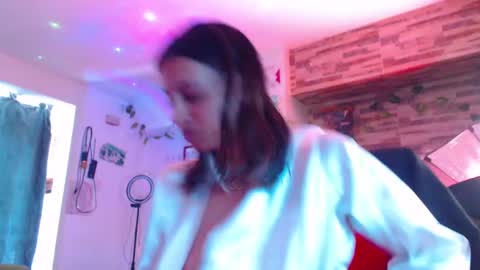 Atenea online show from March 2025 04:35:02 PM