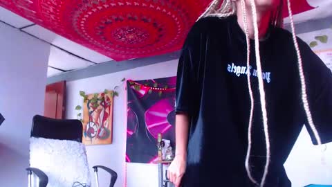 Atenea online show from October 2025 12:50:01 PM