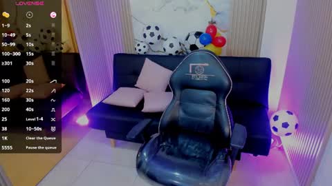 Snapshot of athenaa_tay chatting on July 2026 03:13:01 AM Atenea online show from July 2026 03:13:01 AM