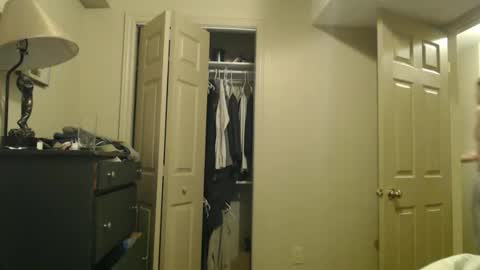 tommycb55555 online show from December 2025 04:41:01 AM