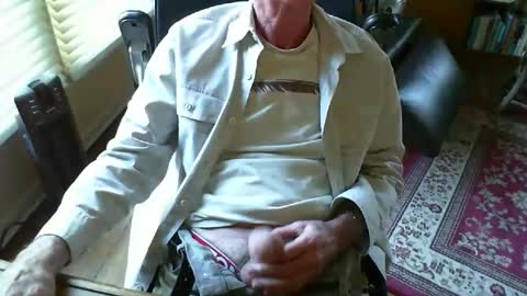 Atlhung9 online show from April 2026 10:26:01 PM