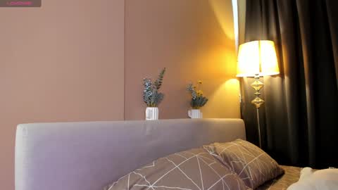 online every day between 10am-23pm online show from January 2025 06:31:02 AM