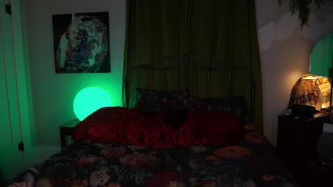 Audrey online show from April 2026 01:21:01 AM