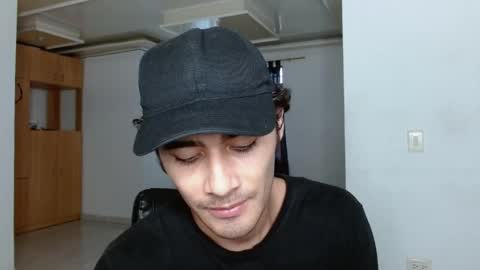 Aureliano online show from April 2026 10:32:02 PM