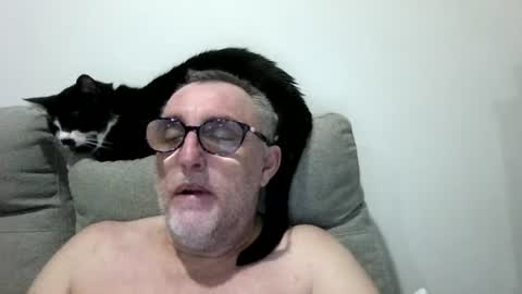 aussie_ozzie online show from June 2026 06:57:01 AM