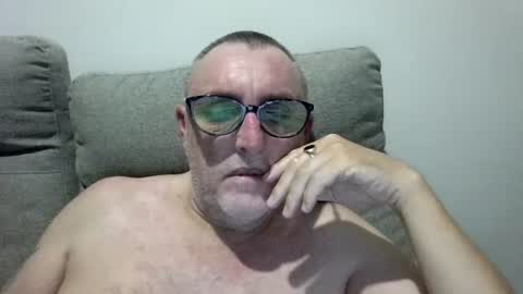 aussie_ozzie online show from July 2026 10:00:02 AM