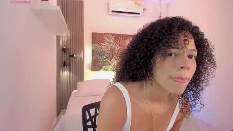 Avalon online show from December 2025 07:43:01 PM