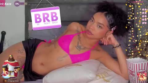 Snapshot of avril_jackson chatting on December 2025 07:36:02 AM Avril online show from December 2025 07:36:02 AM