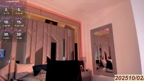 AVRIL online show from February 2025 09:15:01 PM